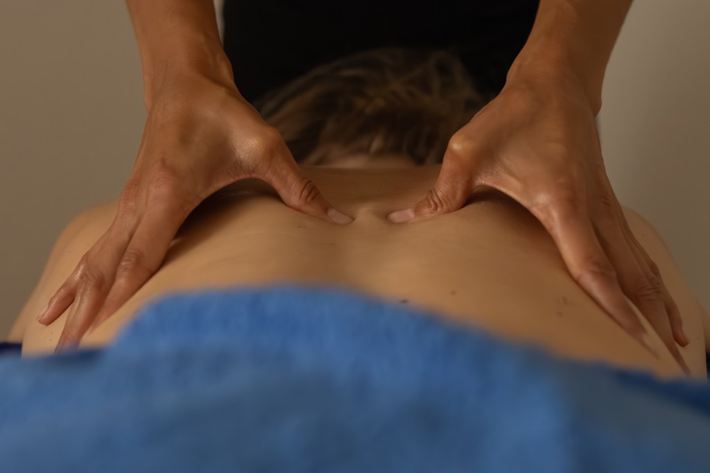 Trouver le Massothérapeute Parfait : Nos Conseils